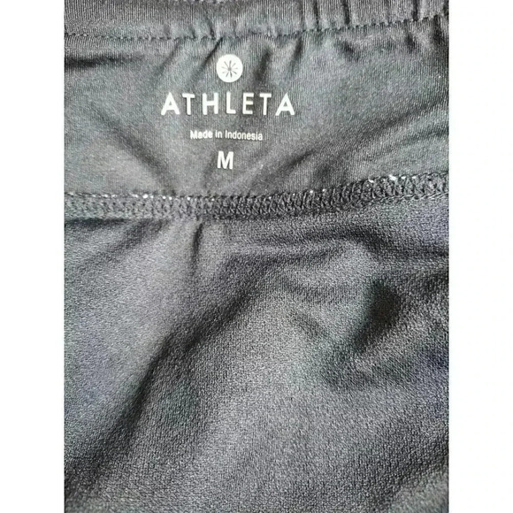 Athleta Pulse Running shorts size M Black Gray Striped Abstract Lined - Picture 5 of 5